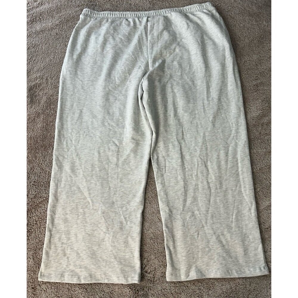 ASOS DESIGN Curve straight leg jogger with Marseille embroidered graphic 2XL - Picture 12 of 16